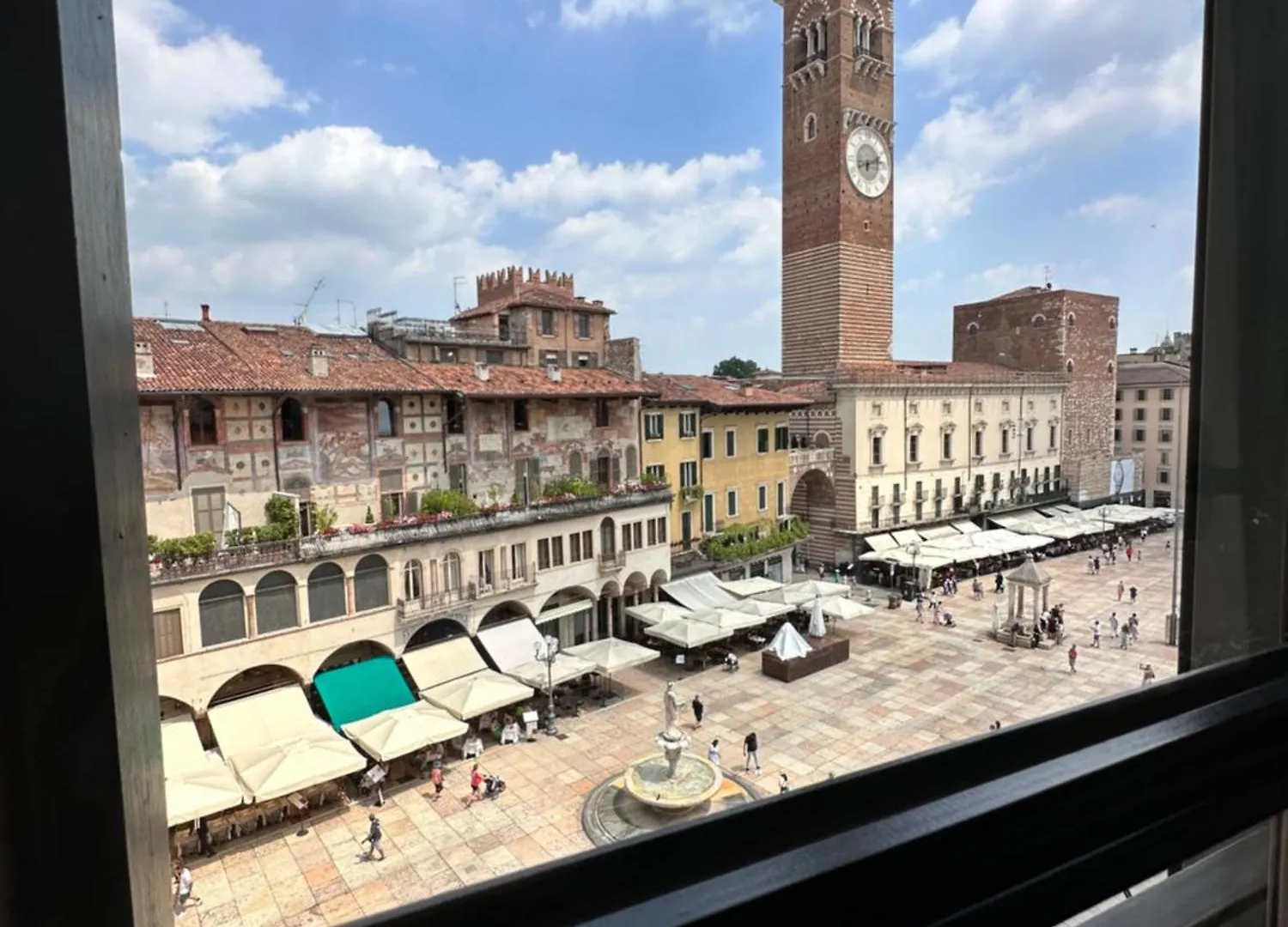 Maison d'hôtes Truly Verona - Delle Erbe Suites