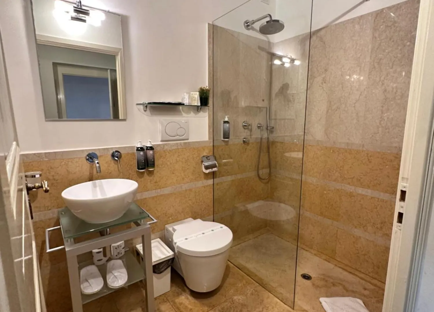 Truly Verona - Delle Erbe Suites Italie