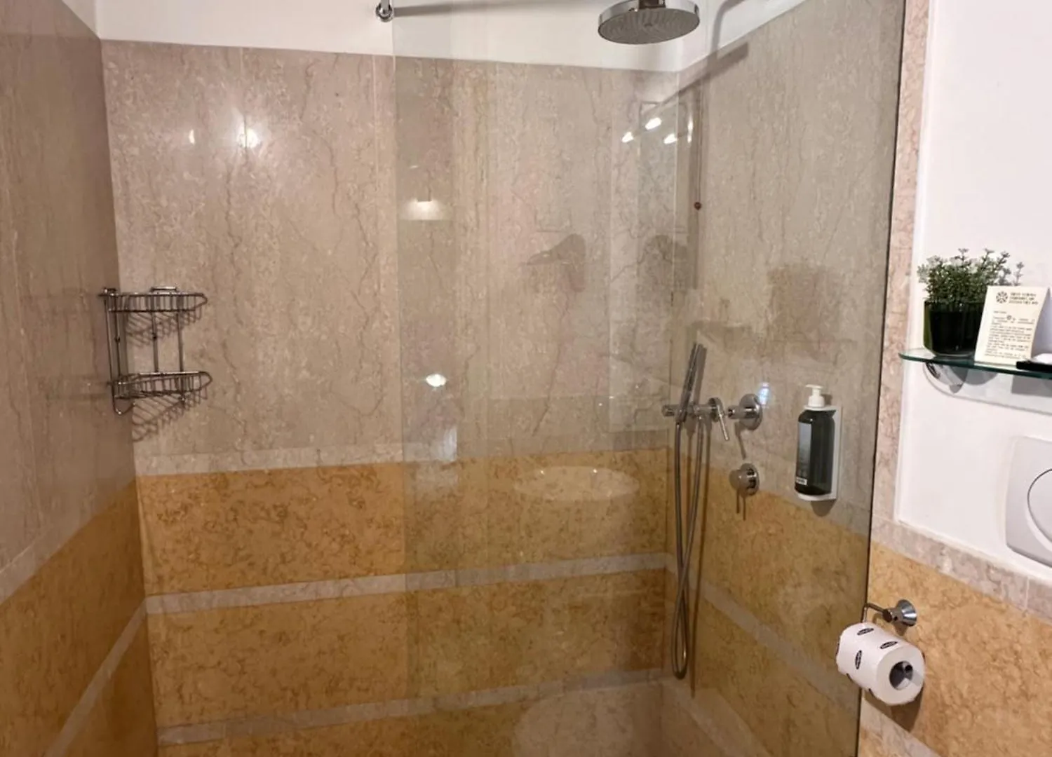 Truly Verona - Delle Erbe Suites